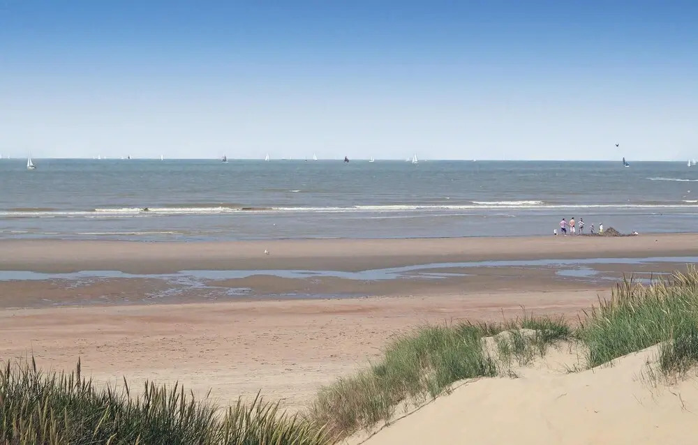 3 Bedroom Awesome Home In Oostduinkerke