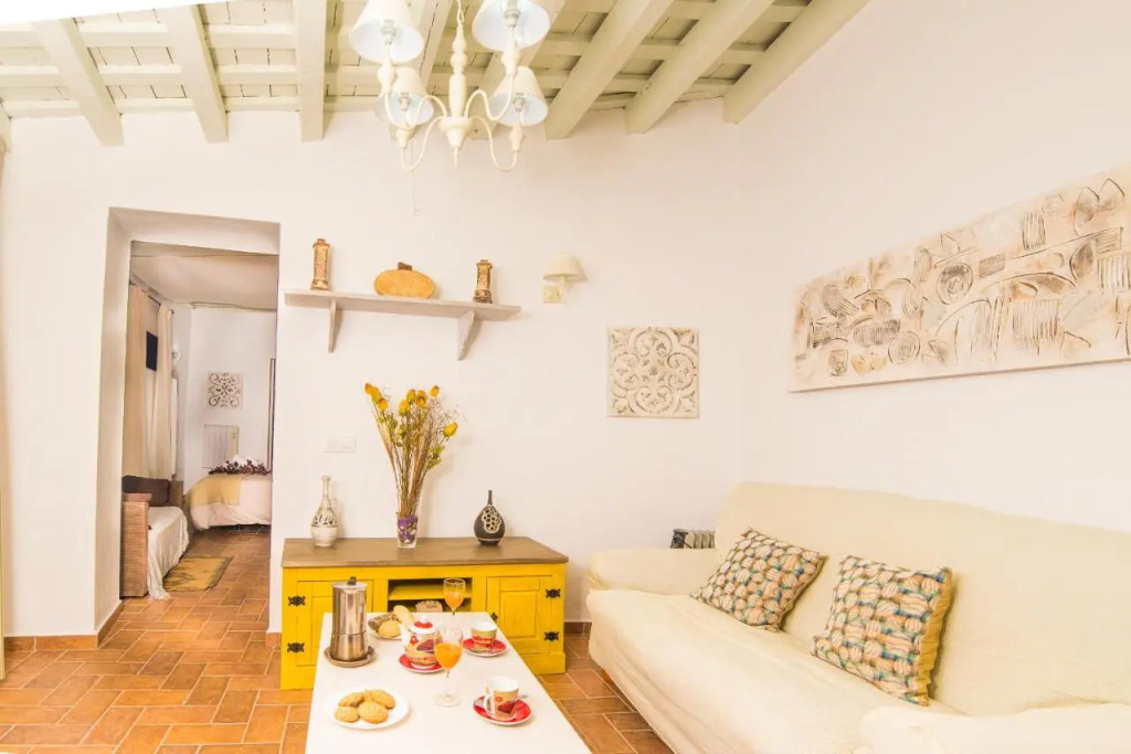 Casa Bodega Triana