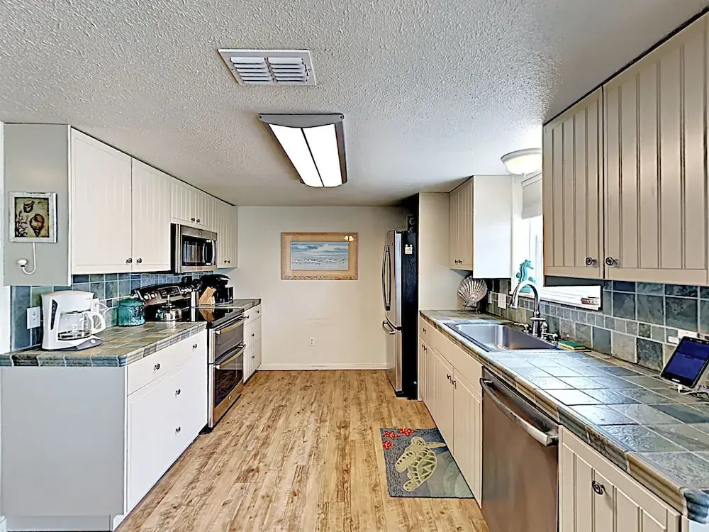 Oceanview Hideaway in Lost Colony by RedAwning