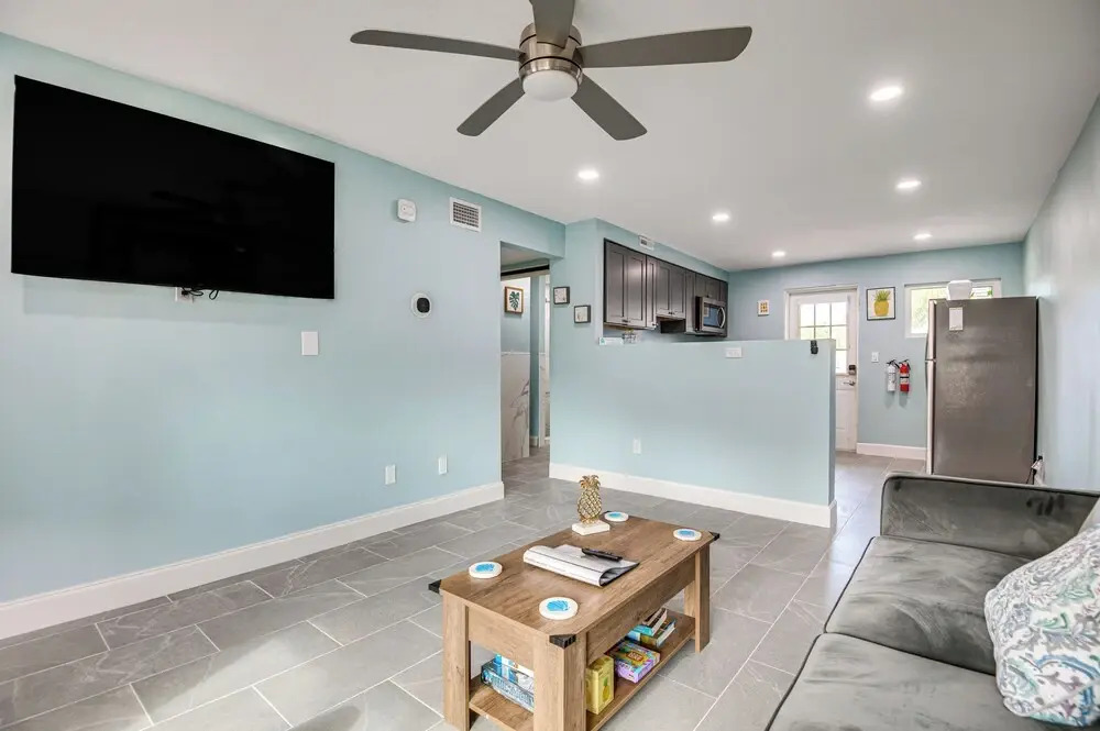 Riverfront Unit w/ Shared Pool & Dock in Melbourne