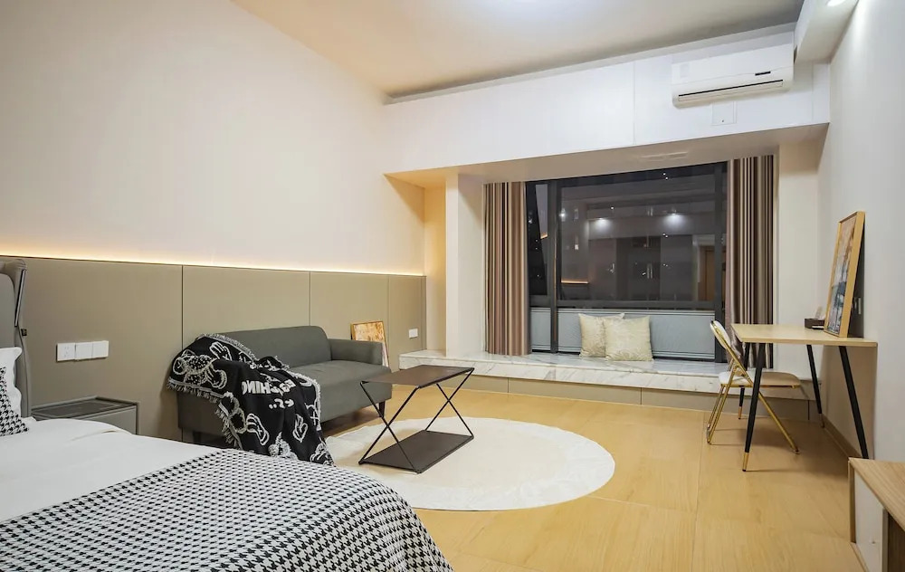Lavande International ApartHotel US Consulate General Guangzhou Zhujiang New Town Metro Station Branch