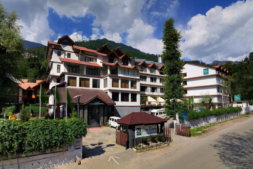 Renest River Country Resort Manali