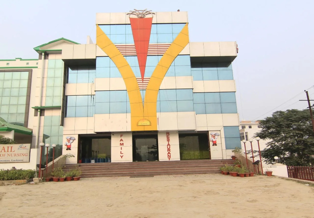 Surya Continental Hotel by OYO Rooms