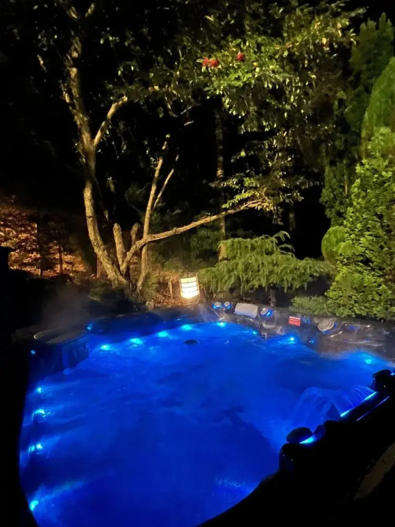 Ailim Guest House with Luxury Garden Suites