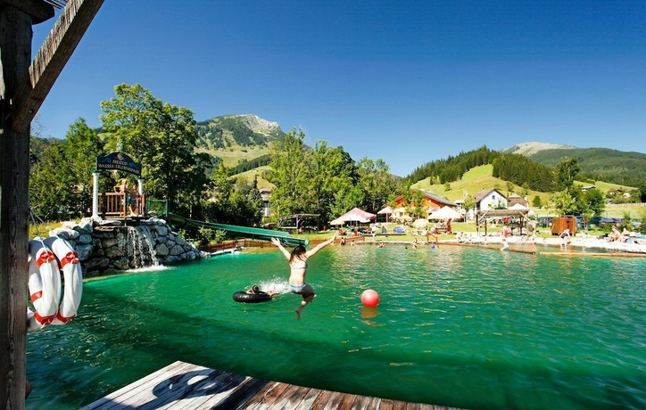 Wellness- und Familienhotel Garni Dachsteinresort