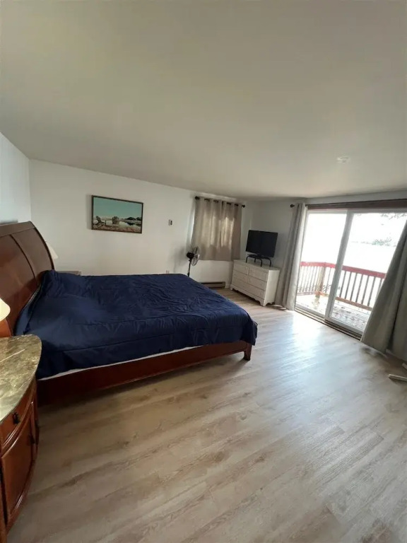 Jordan Bay Getaway Limit 8 3 Bedroom Home by RedAwning