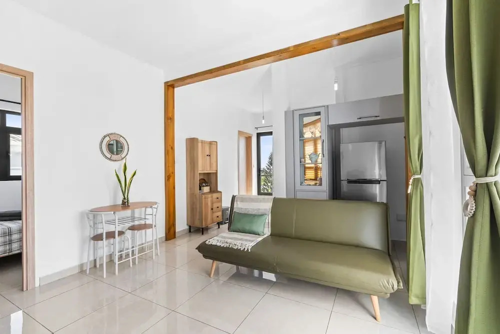 Grand Bay Heights C8