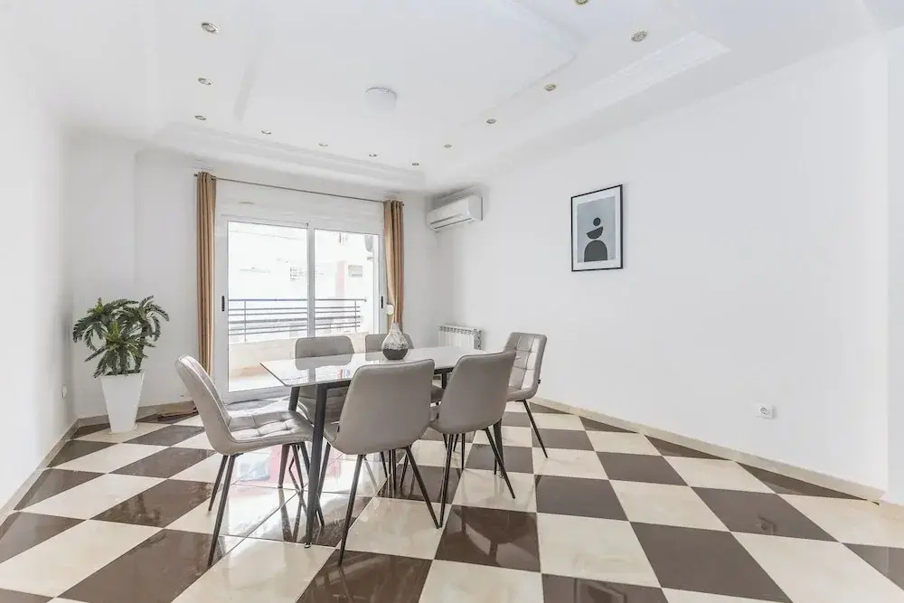 Luxueux Appartement à Bir Mourad Raïs