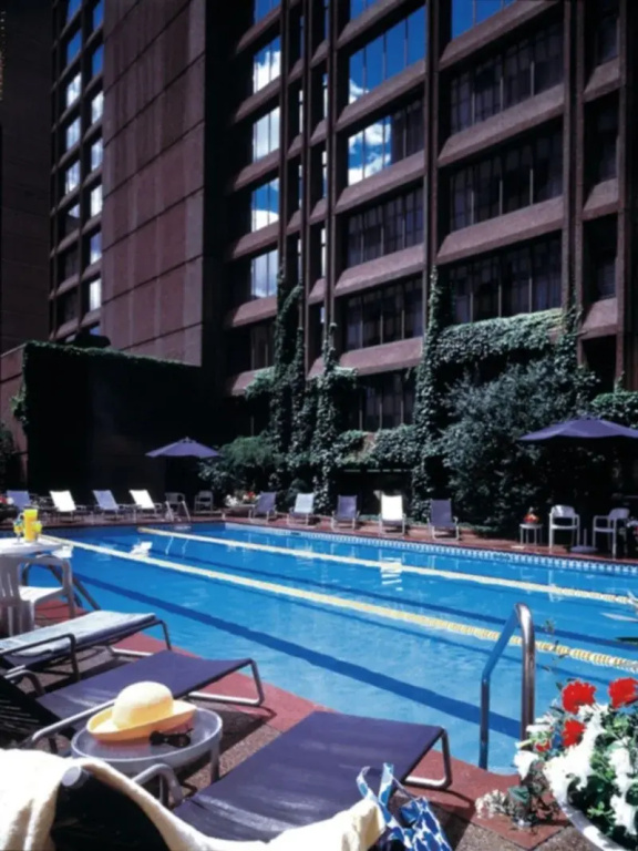 Omni Mont-Royal Hotel