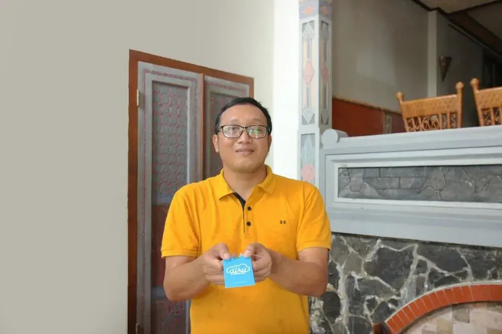 Airy Darmo Khairil Anwar 10 Surabaya