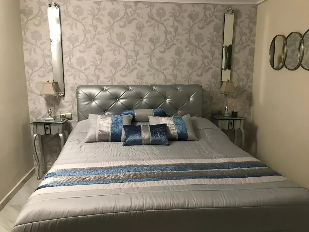 Magna Marbella Luxurious apt at 5 mins from the beach by easyBNB