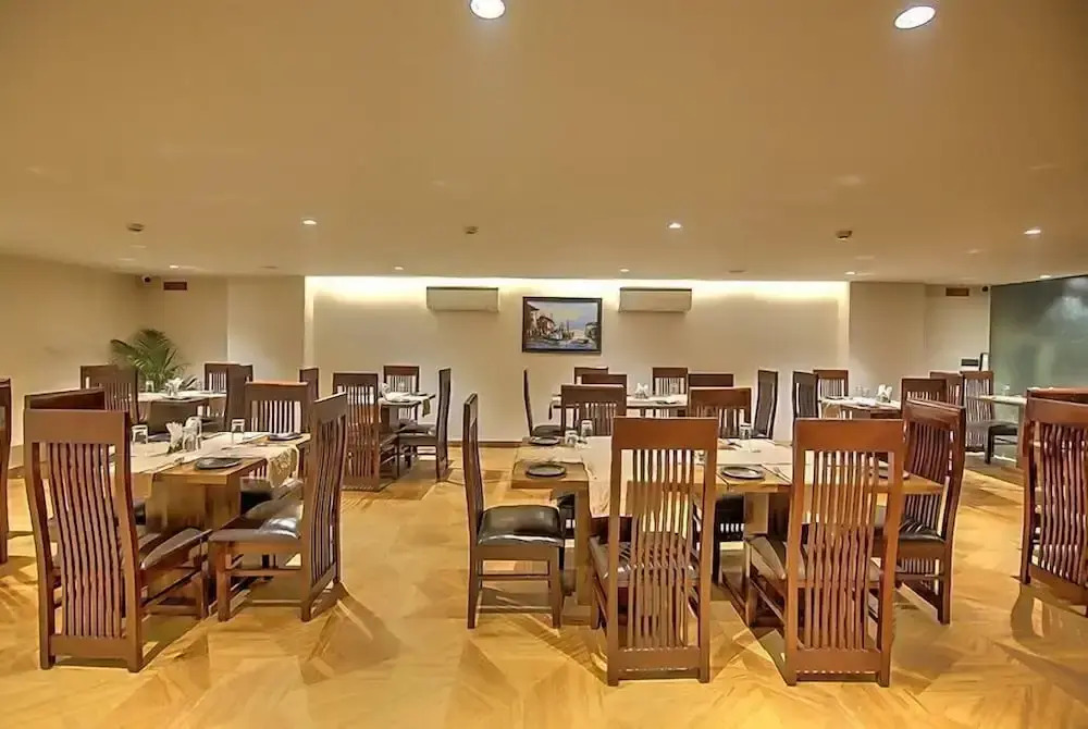 Hotel 91 Huda City Centre