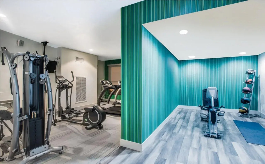 Country Inn & Suites by Radisson, Downtown Albany New York