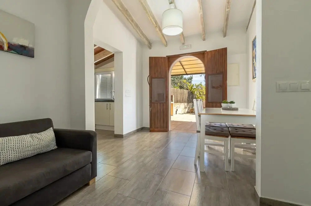 Villa in Central Location