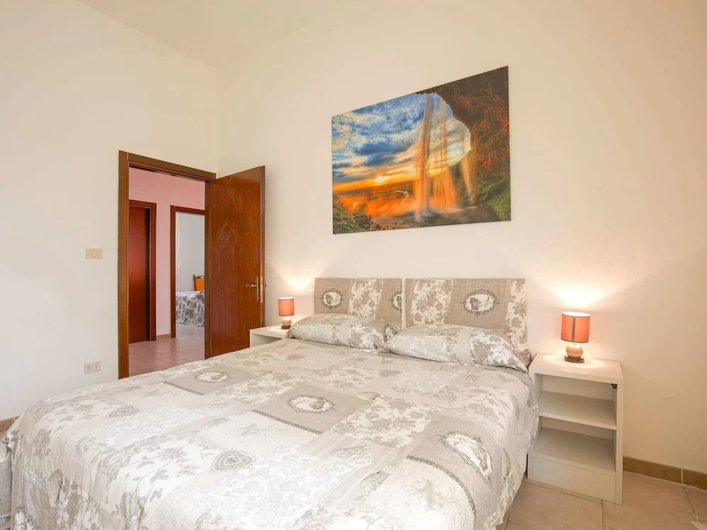 Villa in Italy With Private Garden Retreat