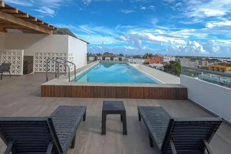 La Poza Suites