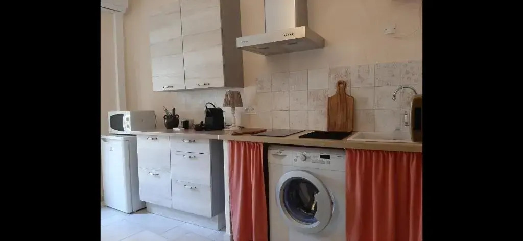 Petit Appart Douillet au Cœur de la Haute-ville