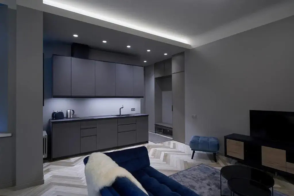 Eden Apartment