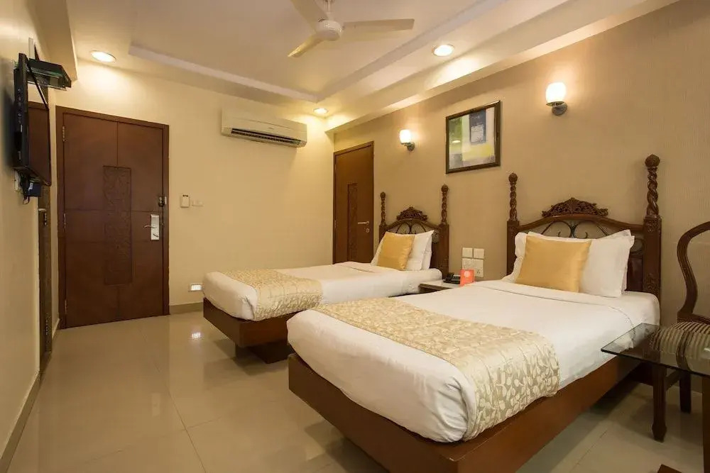 OYO 10007 Hotel Grace Residency