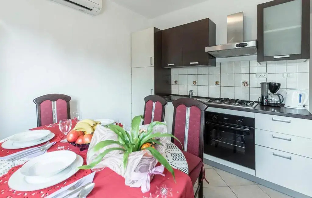 Apartment Matea