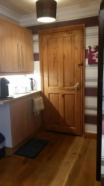 Castle Lodge - Brecon Beacons Accommodation