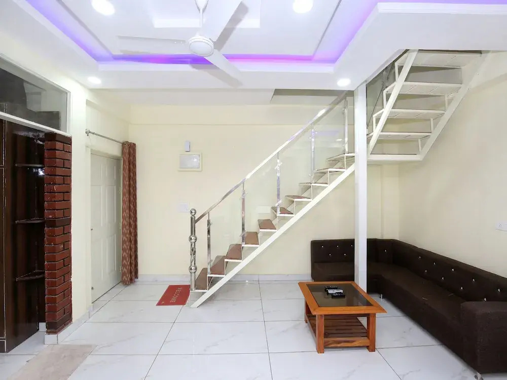 OYO 13768 Home 3BHK Penthouse Kasauli