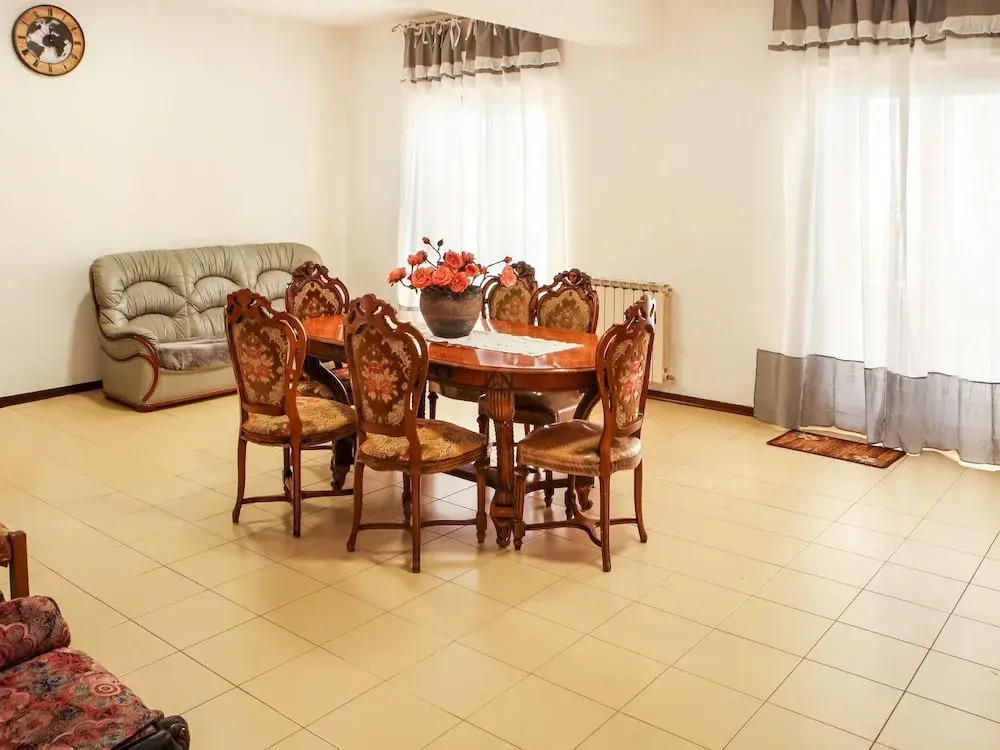 Graceful Apartment in Napoli With Balcony