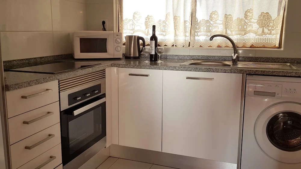 Albufeira Sea Balcony by Rentals in Algave (11)