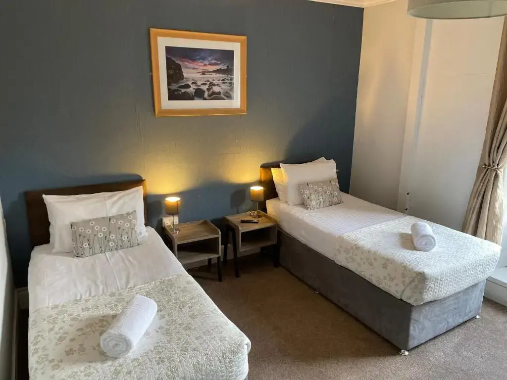 Prince Llewelyn Hotel