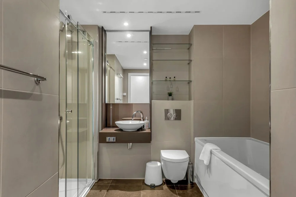 Deluxe 1 Bedroom Apartment in City Road