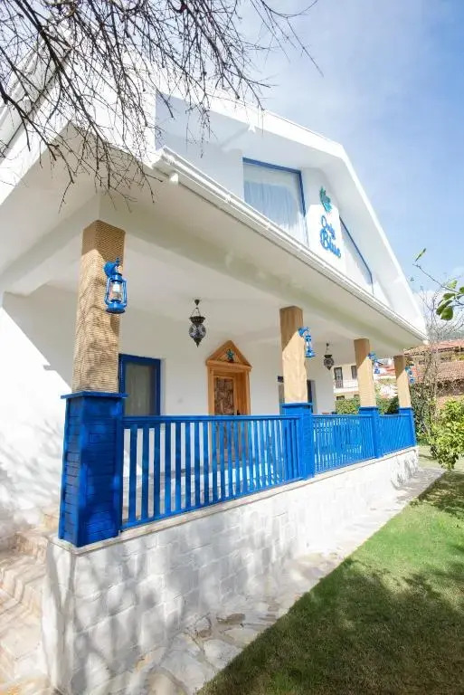 Only Blue Villa