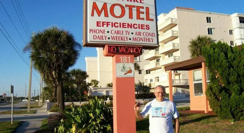 Sea Aire Oceanfront Inn