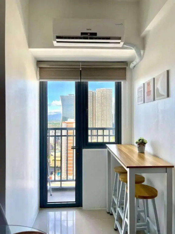 Stylish City Escape in Mandaluyong - Central Condo Living