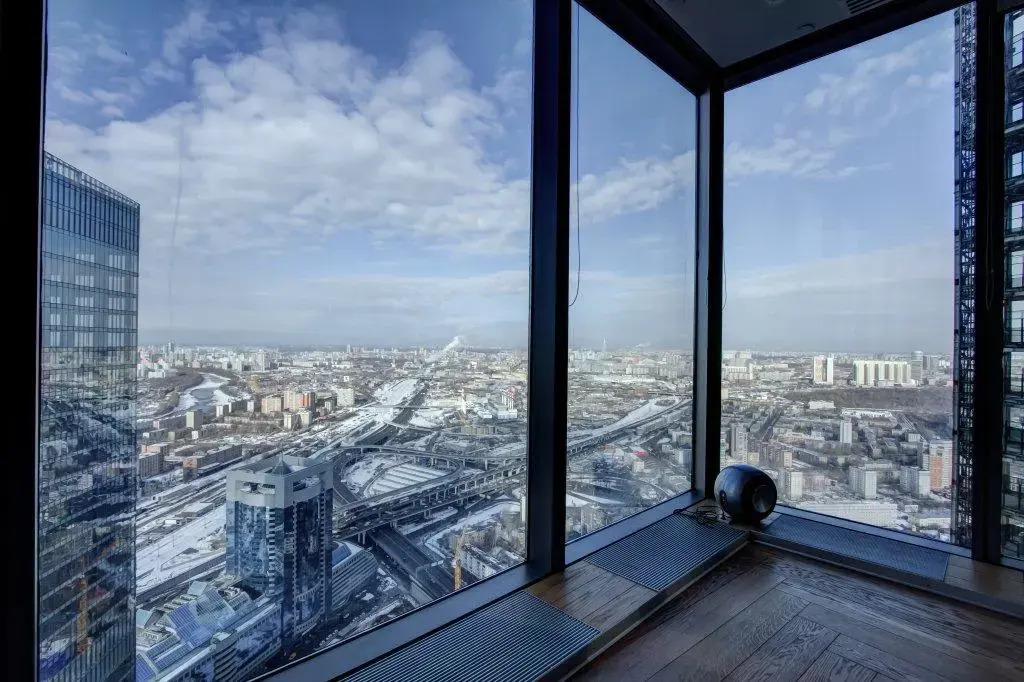 Plus 1 Hotel