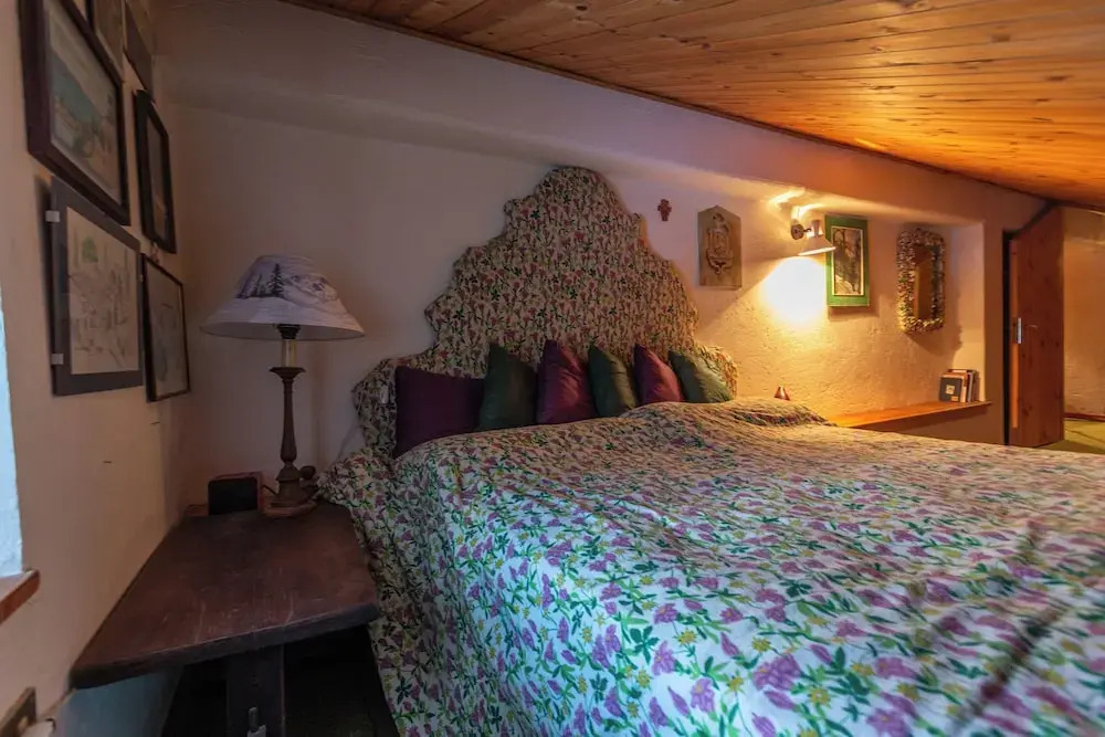 Welcoming 3BR Flat with parking in Verrand