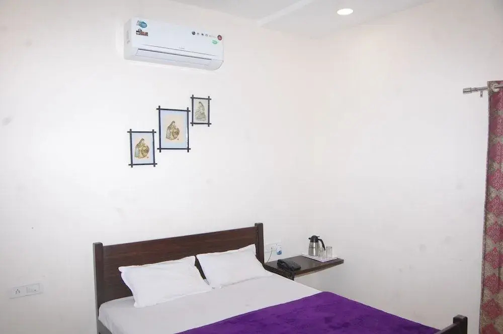 Hotel Surya