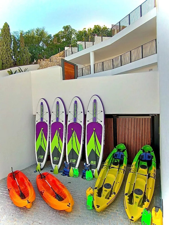 Cala Lanuza Suites