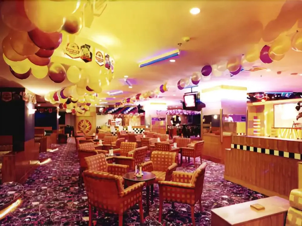 Jin Jiang Jin Feng Hotel