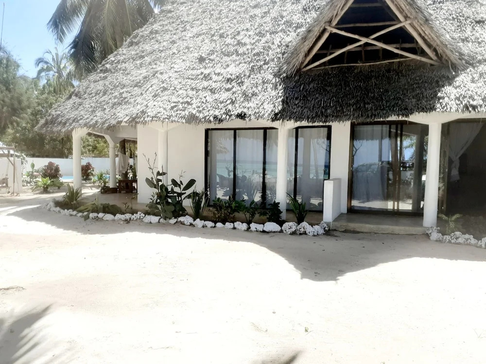 Maua beach