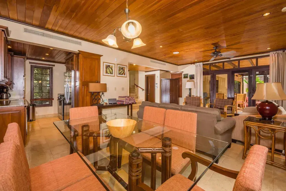 Jet Luxury at Langosta BeachResortVillas