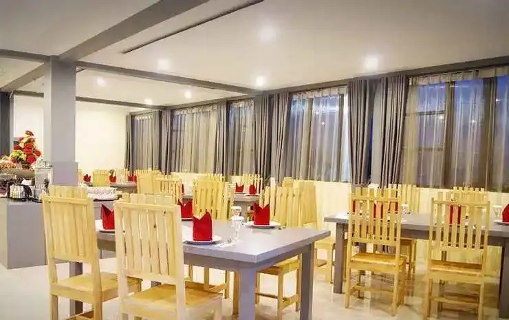 Grand Pangeran Khar Hotel