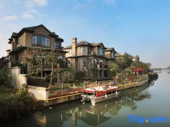 Zhongshan Diyin Lake Yishu Xiaozhu Villa