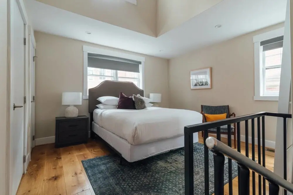 Renovated & Modern Home in Downtown Philly
