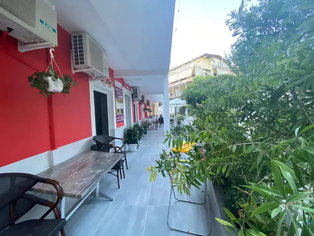 Villa Apostolis