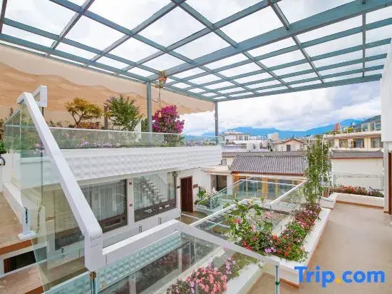 Xilu·Muxinju Coffee Garden Scenic Boutique Stay (Lijiang Gucheng South Gate)