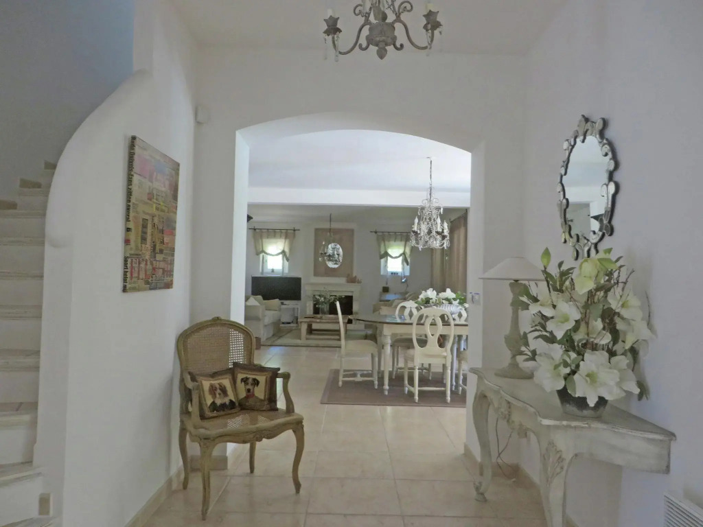 Villa in Gassin Near Saint Tropez Beaches