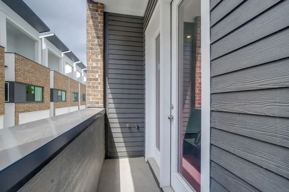 Inviting H-Town Home Near Shops & Golf Courses
