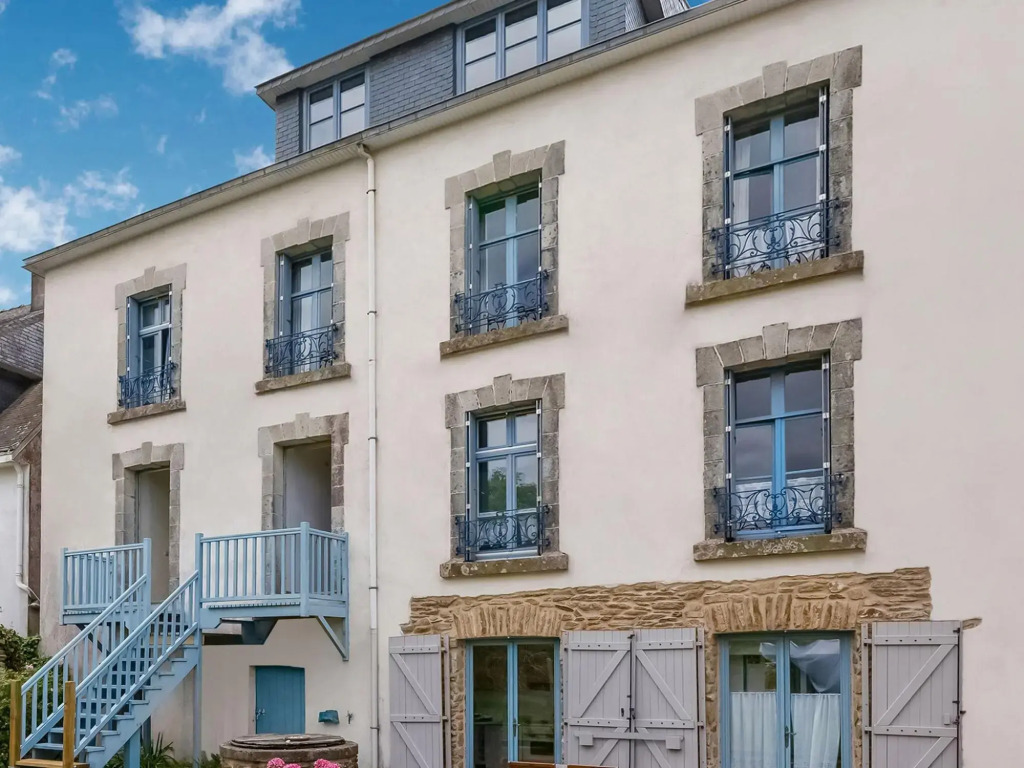 Apartment about 100 metres from the Atlantic Ocean to the south of Brittany.