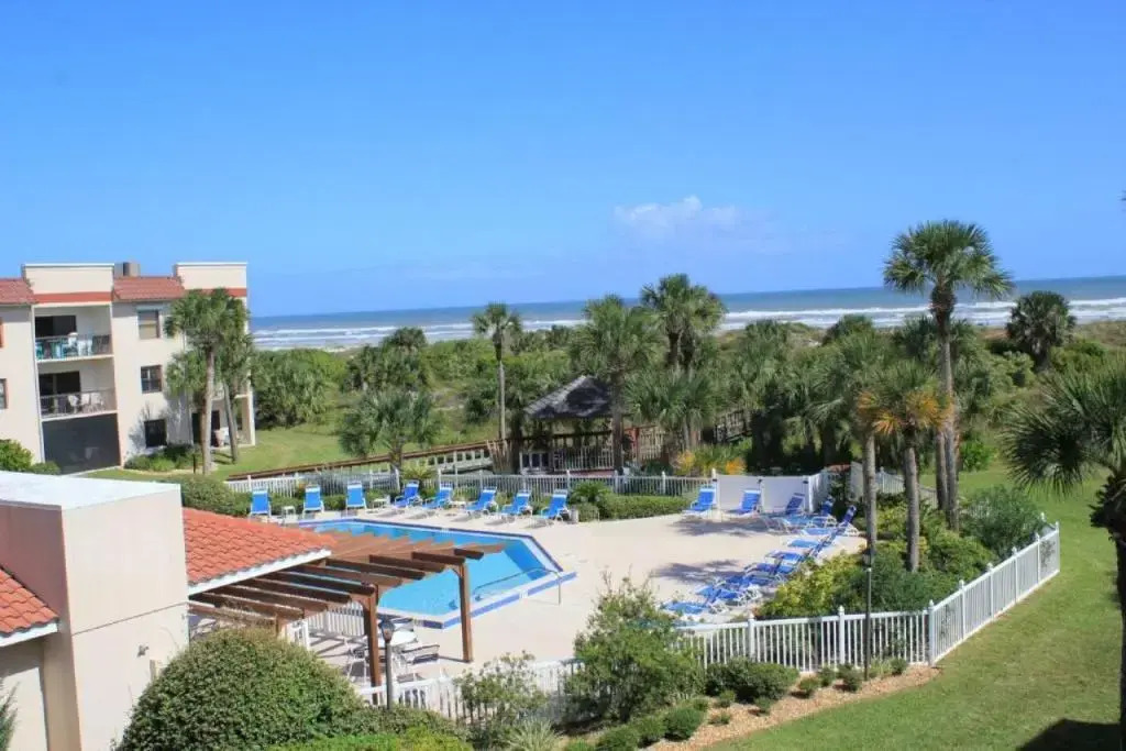 Ocean Village Club K17