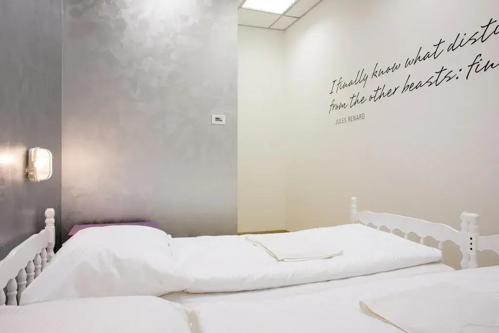 Hostel Tresor